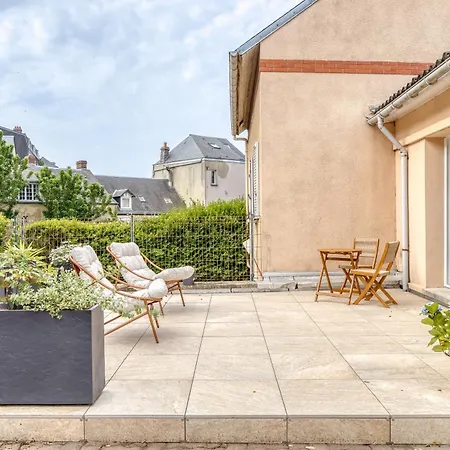 Feriehus Sea View House With Terrasse In Les Roses *